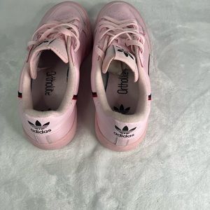 Pink adidas shoes size 5 woman’s